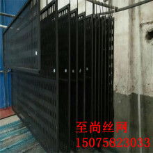  中山市東鳳鎮通州五金工藝制品廠 主營 涂料五金展架 燈箱系